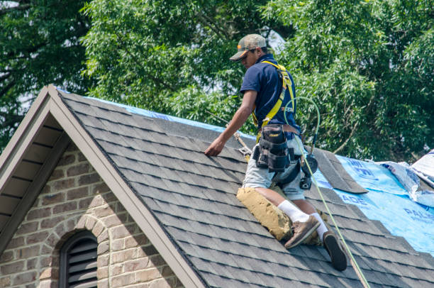 Quick and Trustworthy Emergency Roof Repair Services in Mountain View Acres, CA